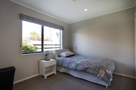 Photo of property in 122 Evans Road, Papamoa Beach, Papamoa, 3118