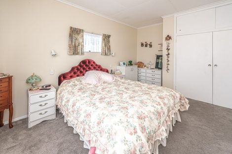 Photo of property in 27 Miro Street, Castlecliff, Whanganui, 4501