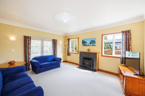 Photo of property in 25 Ake Ake Avenue, Hokowhitu, Palmerston North, 4410