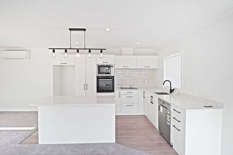 Photo of property in 4 Martha Turnell Crescent, Manor Park, Lower Hutt, 5019