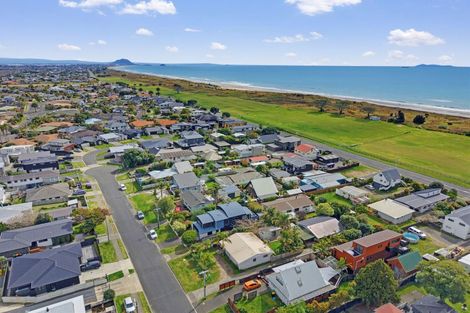 Photo of property in 76b Percy Road, Papamoa Beach, Papamoa, 3118
