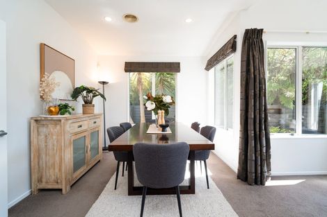 Photo of property in 58 Amesbury Drive, Churton Park, Wellington, 6037