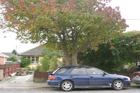 Photo of property in 2/289 Naenae Road, Naenae, Lower Hutt, 5011