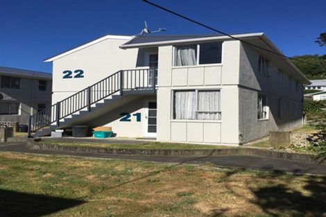 Photo of property in 21/125 Queens Drive, Lyall Bay, Wellington, 6022
