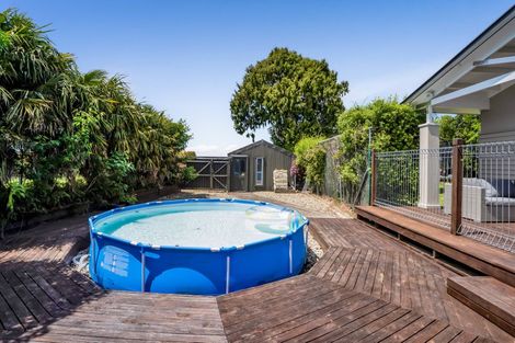 Photo of property in 300 Awai Road, Tarurutangi, New Plymouth, 4372