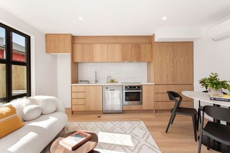 Photo of property in 1/13 Moa Place, Christchurch Central, Christchurch, 8013