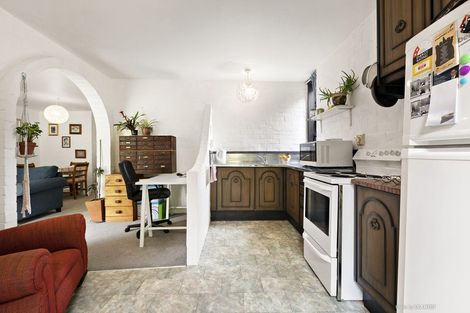 Photo of property in 141c Churton Drive, Churton Park, Wellington, 6037