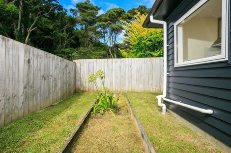 Photo of property in 74a Eskdale Road, Birkdale, Auckland, 0626