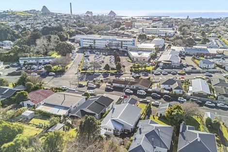 Photo of property in 145 Clawton Street, Westown, New Plymouth, 4310