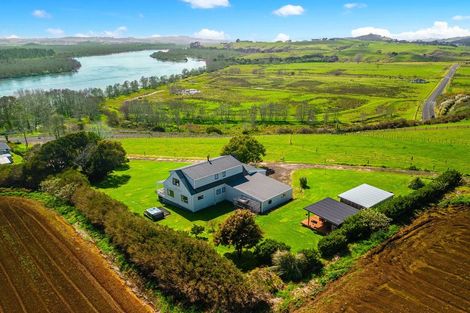 Photo of property in 1333a Tuakau Bridge-port Waikato Road, Port Waikato, 2693