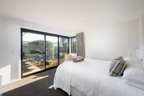 Photo of property in 41 Minaret Ridge, Wanaka, 9305