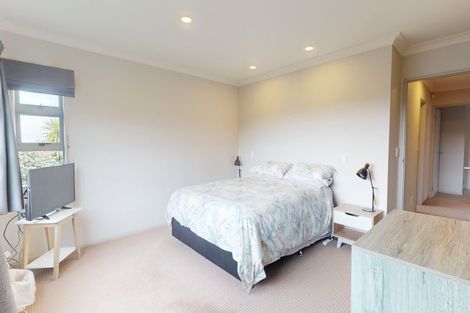 Photo of property in 2 Gennaker Lane, Whitby, Porirua, 5024