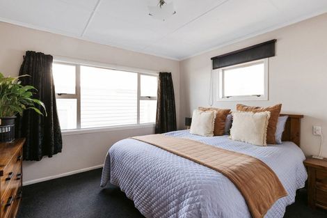 Photo of property in 15 Dunlop Road, Te Puke, 3119