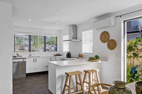 Photo of property in 48 Arabella Lane, Snells Beach, 0920