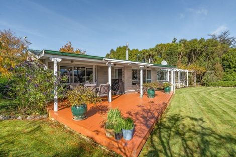 Photo of property in 202 West Bush Road, Upper Plain, Masterton, 5888