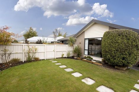 Photo of property in 2 Pukeko Place, Rangiora, 7400