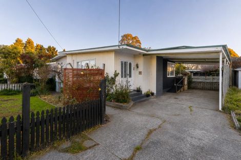Photo of property in 96 Alexandra Street, Marton, 4710