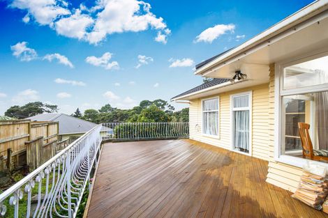Photo of property in 12 Crystal Avenue, Glendene, Auckland, 0602