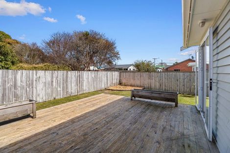 Photo of property in 7a Hinau Street, Inglewood, 4330