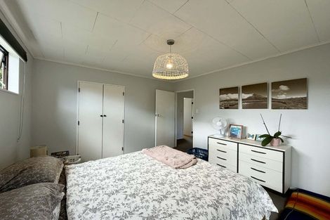 Photo of property in 3 Kaimata Street, Brooklands, New Plymouth, 4310