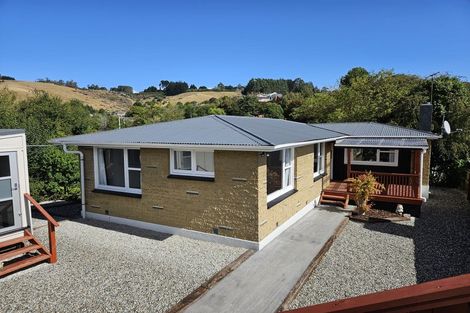 Photo of property in 3 Quarry Road, Green Island, Dunedin, 9018