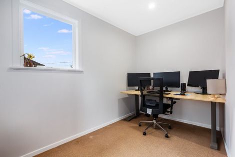 Photo of property in 60 Westminster Road, Wainuiomata, Lower Hutt, 5014