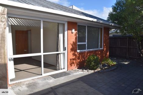 Photo of property in 2/18 Burdale Street, Riccarton, Christchurch, 8011
