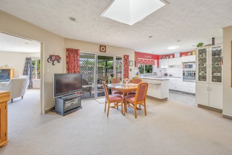 Photo of property in 36 Hyatt Grove, Greenmeadows, Napier, 4112