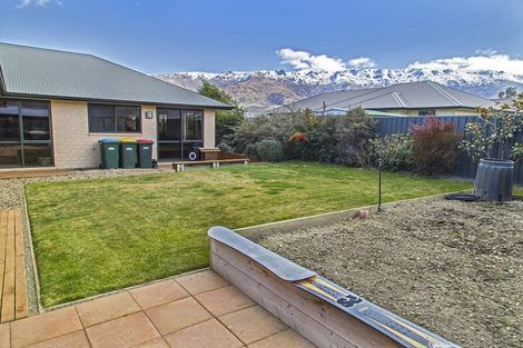 Photo of property in 51 Missy Crescent, Mount Pisa, Cromwell, 9383