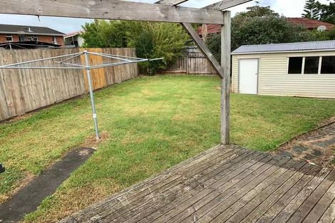 Photo of property in 2 West Harbour Drive, West Harbour, Auckland, 0618