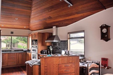 Photo of property in 58 Grand View Road, Leigh, 0985