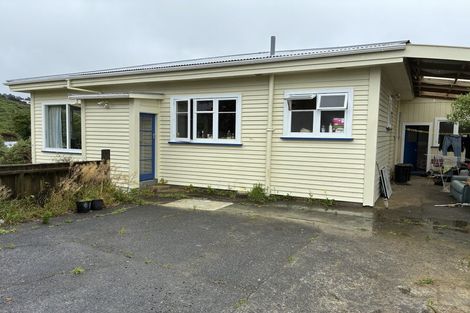 Photo of property in 115 Mitchell Street, Brooklyn, Wellington, 6021