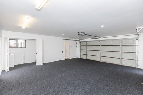 Photo of property in 17 Chesterfield Place, Rototuna, Hamilton, 3210