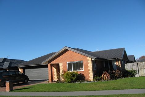 Photo of property in 28 Rushmore Drive, Belfast, Christchurch, 8051