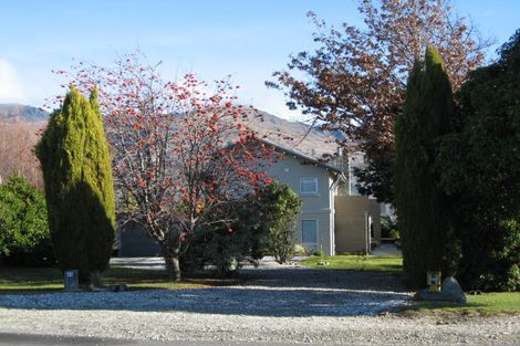 Photo of property in 44 Totara Terrace, Wanaka, 9305