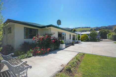 Photo of property in 39b Pawsons Valley Road, Duvauchelle, 7581