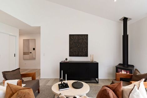 Photo of property in 27 Grain Close, Jacks Point, 9371