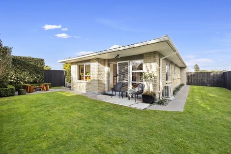 Photo of property in 35b Clemow Road, Fitzroy, New Plymouth, 4312