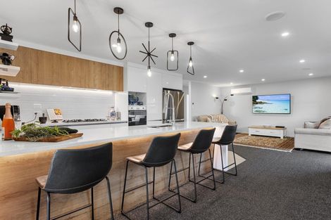 Photo of property in 80 Penetaka Heights, Pyes Pa, Tauranga, 3112