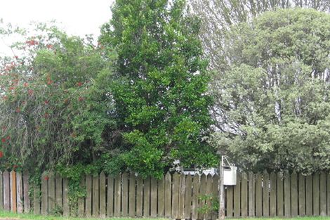 Photo of property in 1/23 Woodside Road, Massey, Auckland, 0614