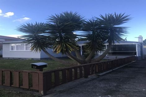 Photo of property in 28 Greenmeadows Avenue, Manurewa East, Auckland, 2102