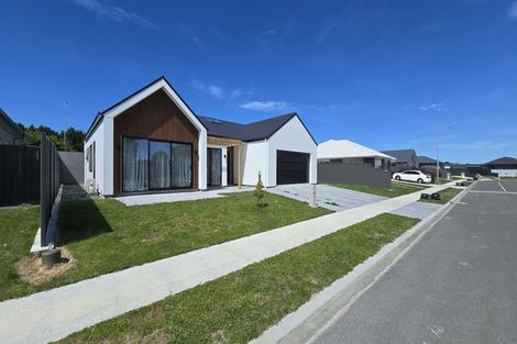 Photo of property in 16 George Yee Place, Taradale, Napier, 4112