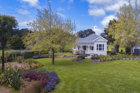 Photo of property in 63 Kaipara Flats Road, Warkworth, 0981