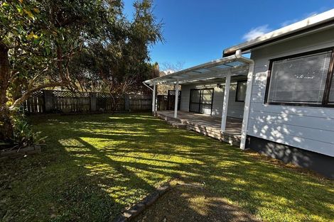Photo of property in 5 Augustus Earle Place, Pukehangi, Rotorua, 3015