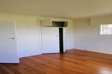 Photo of property in 26 Alamein Avenue, Belmont, Auckland, 0622
