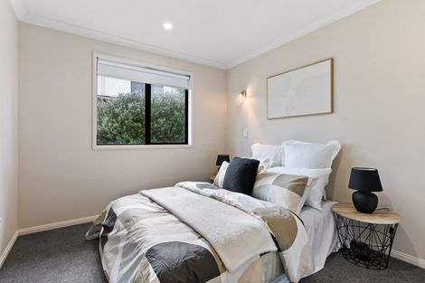 Photo of property in 4 Aldon Lane, The Gardens, Auckland, 2105