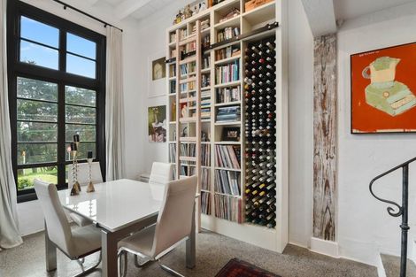 Photo of property in 2/25a Lake Road, Devonport, Auckland, 0624