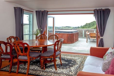 Photo of property in 60 Te Ana Lane, Thames, 3577