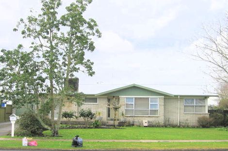 Photo of property in 30 Rhonda Avenue, Deanwell, Hamilton, 3206