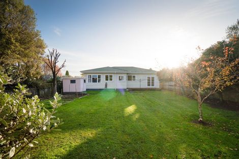 Photo of property in 6 Swansea Street, Hokowhitu, Palmerston North, 4410